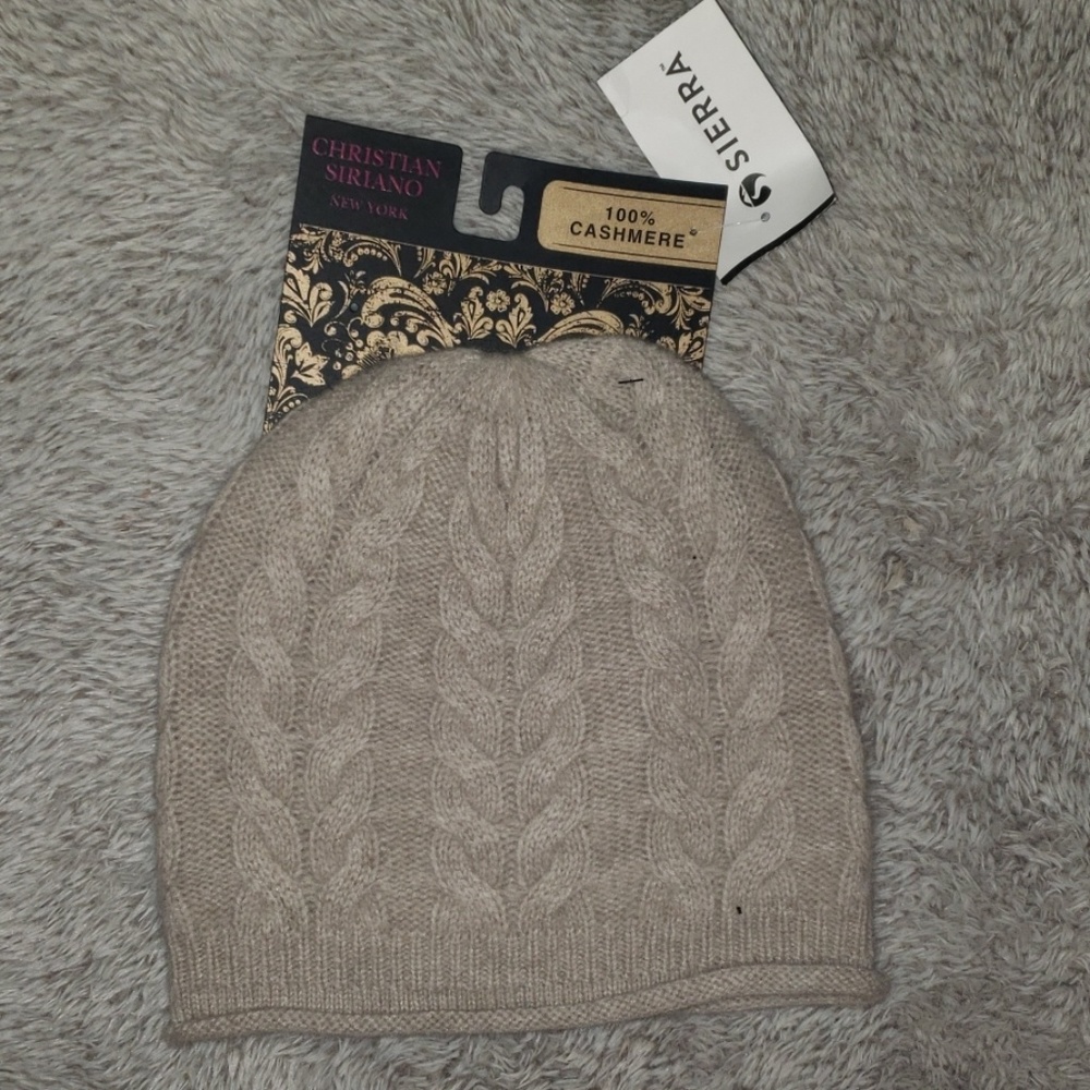 Brand New Christian Siriano New York 100% cashmere